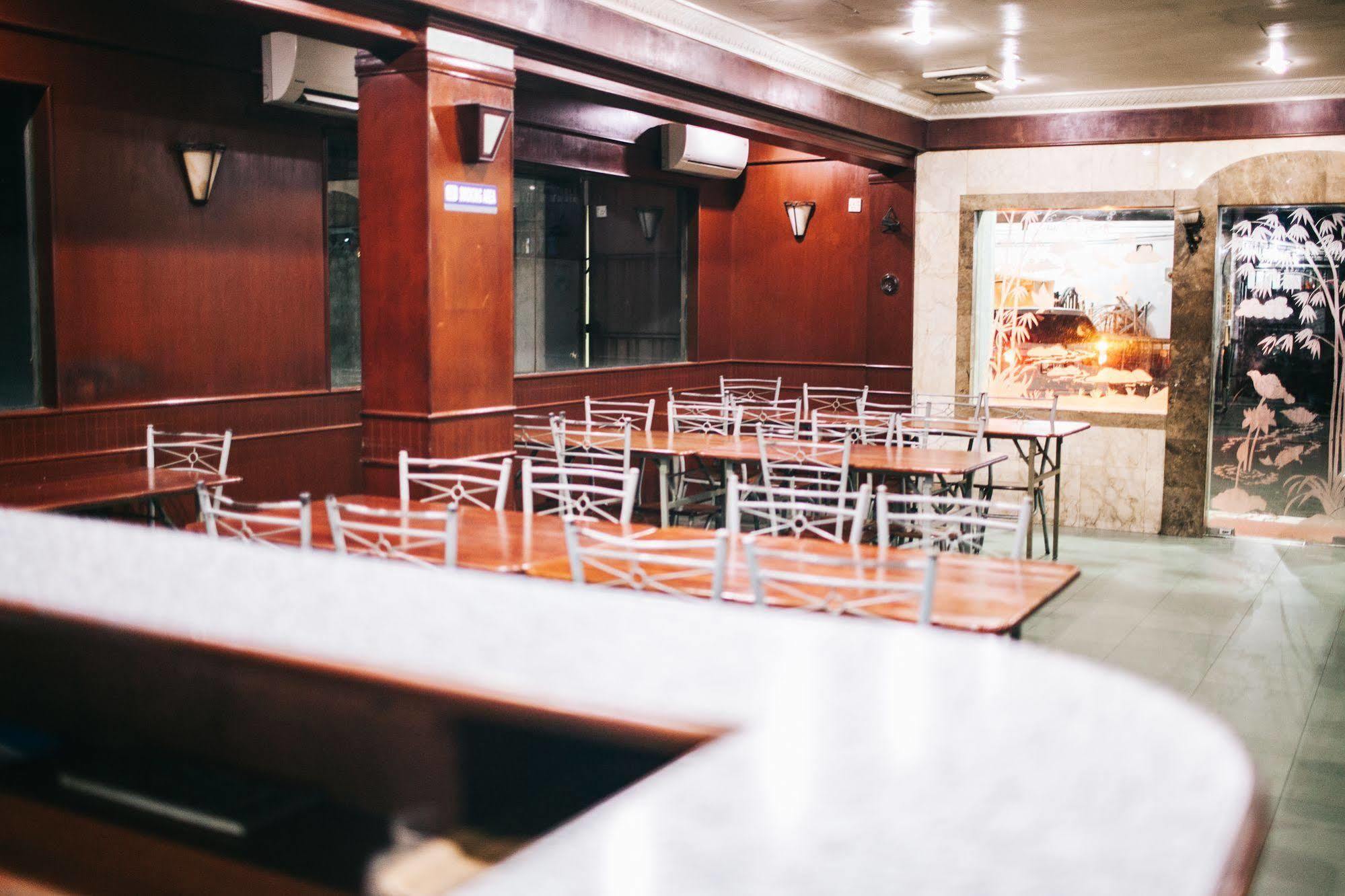 Batam Hotel Gloris מראה חיצוני תמונה